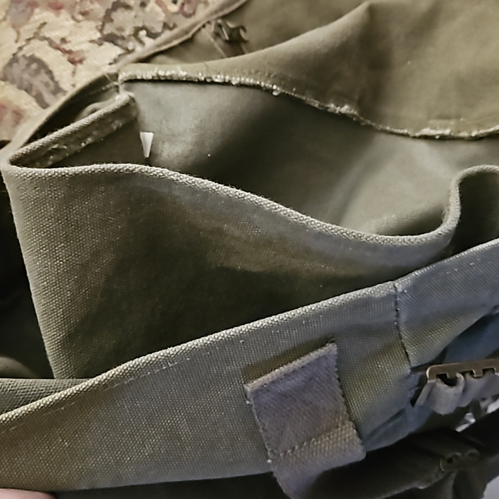 Element Vintage Messenger Bag, olive green, great condition - Picture 10 of 10